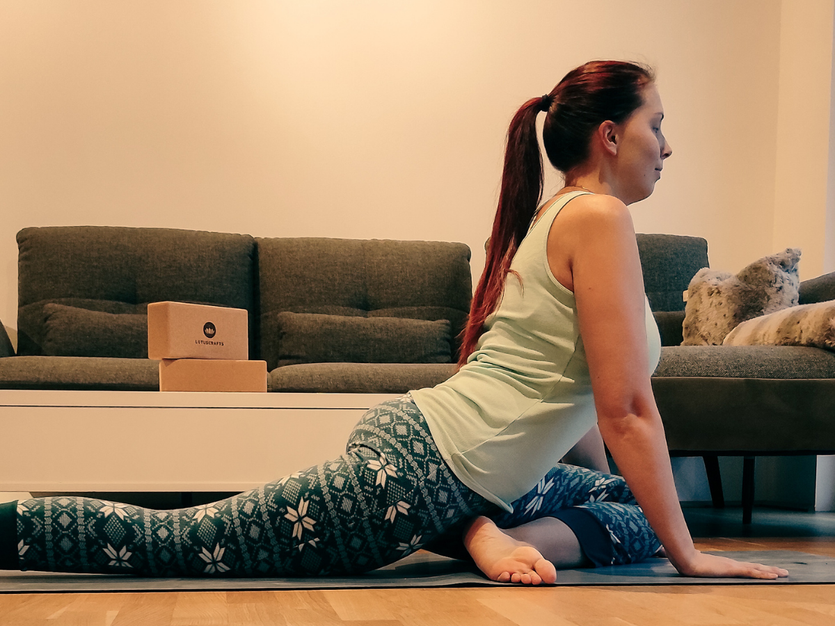 5 Yin Yoga Übungen zur Entspannung: Schwan - Yogablog - eviyoga - St. Johann im Pongau