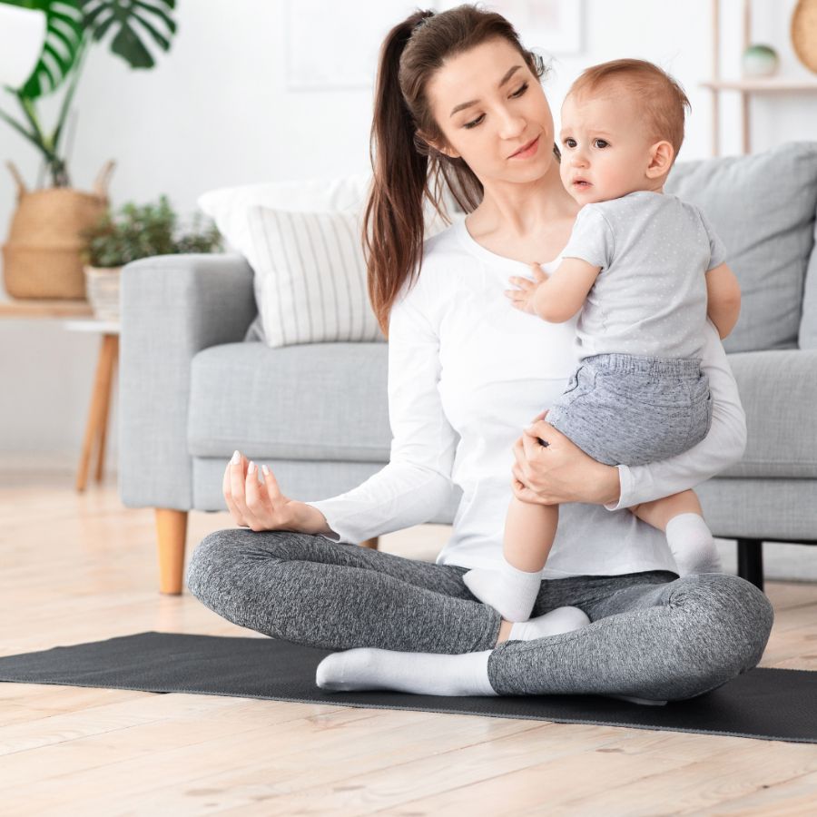Mama Baby Yoga - Rückbildung - eviyoga - St. Johann im Pongau